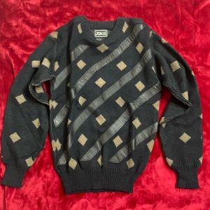 Mens Small Black Knitted Sweater